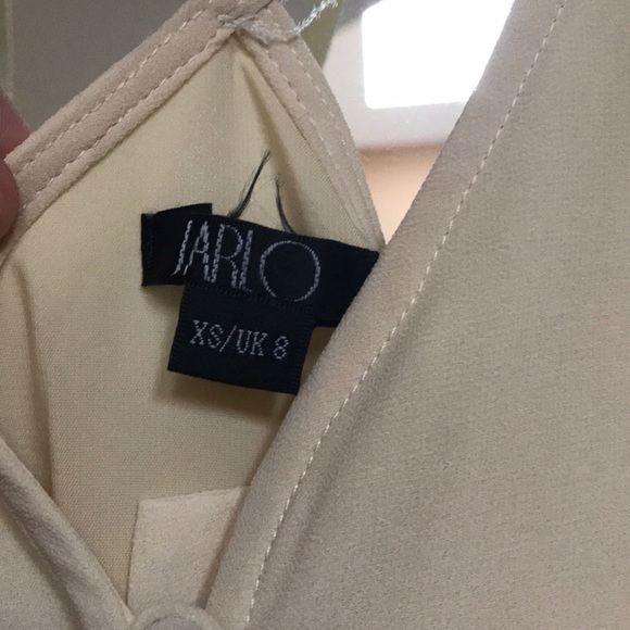 Jarlo “Siobhan” Maxi Dress - Picture 5 of 8